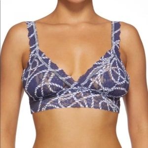 NWOT Hanky Panky Regatta Triangle Bralette XS